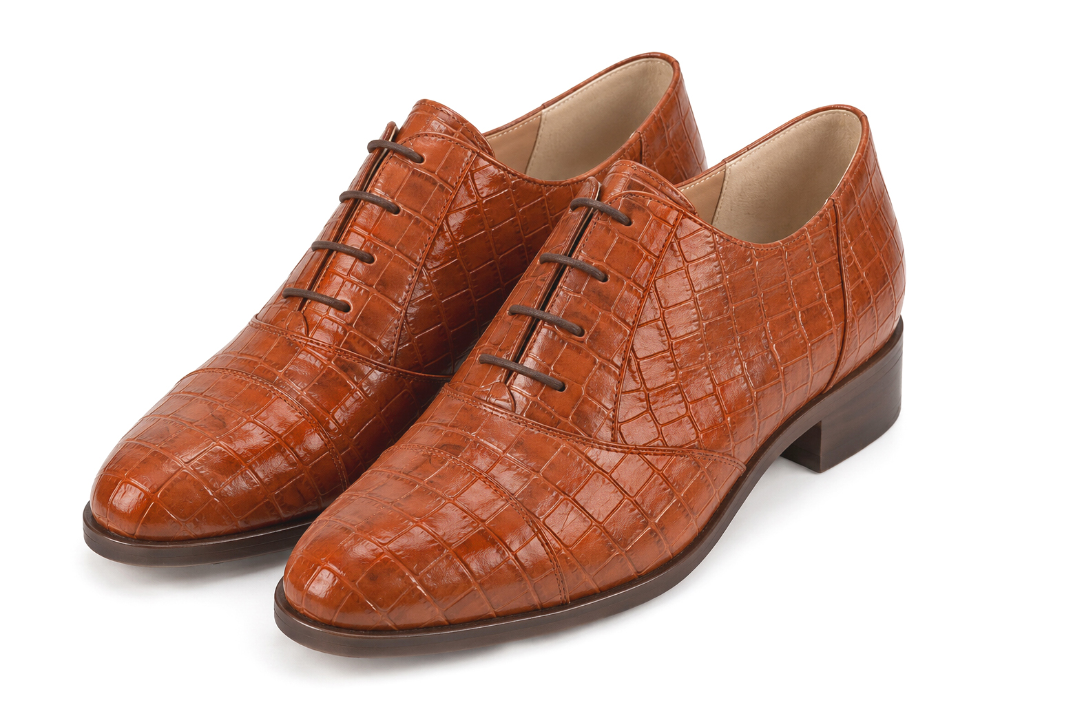 Women's terracotta classic oxfords and derby shoes with round toe and chunky rubber lug sole - Front view